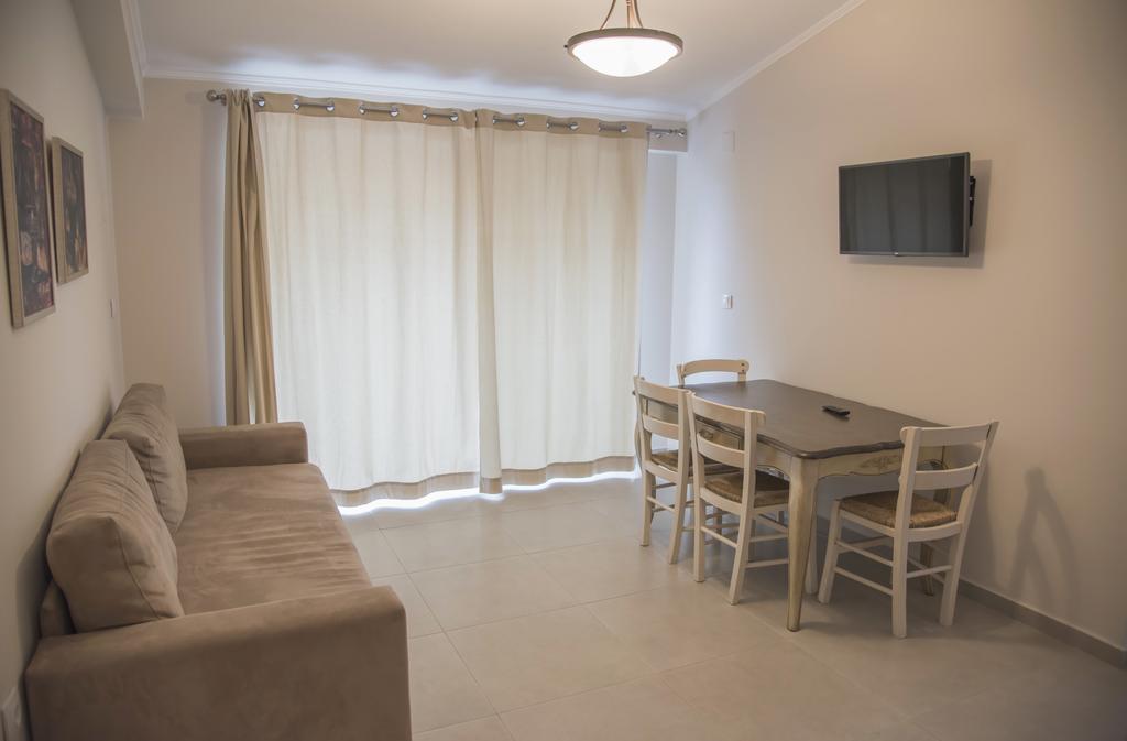 Casa Christabella Apartment Paralia Vrachou Luaran gambar